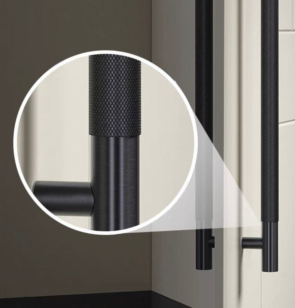 Entrance pull handles KNURLED or LINEAR/STRIPE/REEDED- 600mm